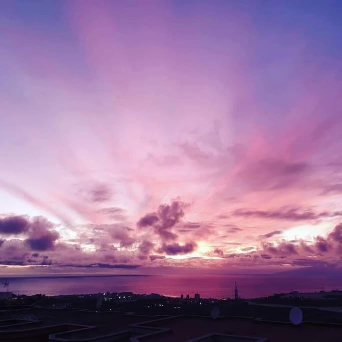Private Pool 'Villa Vibe Tenerife' Sunset & Ocean View Chayofa Exterior foto